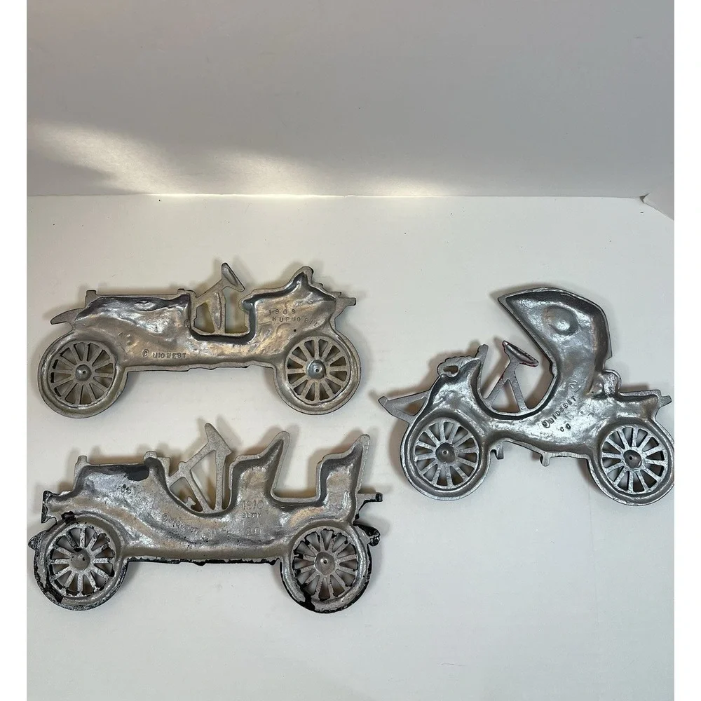 Vintage Midwest Cast Metal Antique Cars Wall Hanging Plaques Complete Set of 3